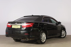 Седан Toyota Camry 2012 года, 1799000 рублей, Новосибирск