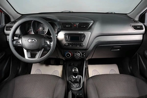 Седан Kia Rio 2014 года, 849000 рублей, Тюмень
