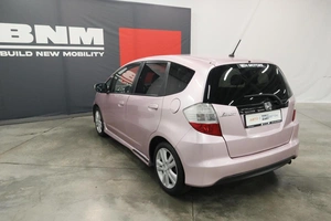 Хэтчбек Honda Jazz 2009 года, 740000 рублей, Курск