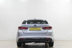 Седан Kia Optima 2017 года, 2099000 рублей, Новокузнецк