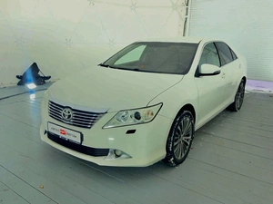 Седан Toyota Camry 2014 года, Брянск
