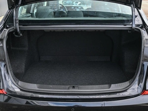 Седан Chevrolet Monza 2023 года, 2179000 рублей, Кирилловка