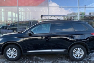 Внедорожник Mitsubishi Outlander 2022 года, 2675000 рублей, Солонцы
