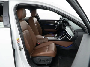 Седан Audi A6 2020 года, 3999050 рублей, Москва