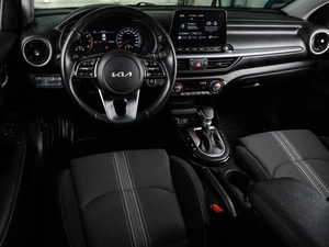 Седан Kia Cerato 2022 года, 2384000 рублей, Воронеж