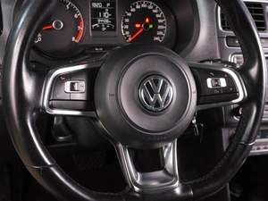 Седан Volkswagen Polo 2019 года, 1389000 рублей, Воронеж