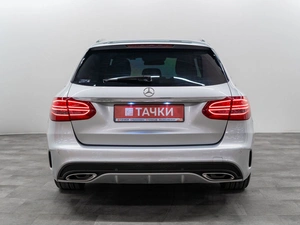 Универсал Mercedes-benz C-класс 2018 года, 2000000 рублей, Красноярск