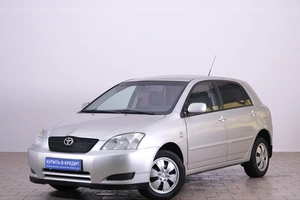 Хетчбэк Toyota Corolla 2002 года, 599000 рублей, Омск