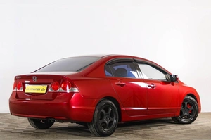 Хетчбэк Honda Civic 2007 года, 729000 рублей, Тюмень