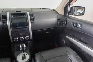 Внедорожник Nissan X-Trail 2013 года, 1579000 рублей, Пермь