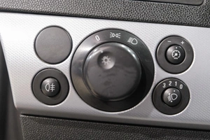 Хетчбэк Opel Astra 2006 года, 499000 рублей, Новокузнецк