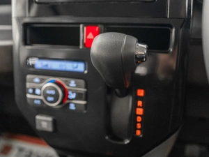 Минивэн Toyota Roomy 2020 года, 1240000 рублей, Красноярск