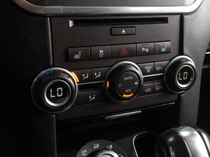 Внедорожник Land Rover Discovery 2012 года, 2149000 рублей, Тюмень