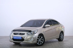 Седан Hyundai Solaris 2013 года, 969000 рублей, Омск