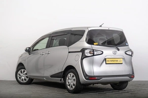 Минивэн Toyota Sienta 2016 года, 1389000 рублей, Томск