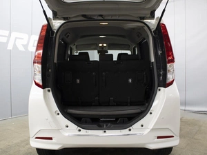 Минивэн Daihatsu Thor 2018 года, 980000 рублей, Омск