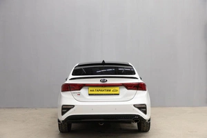 Седан Kia Cerato 2018 года, 1899000 рублей, Новосибирск