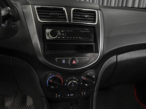 Седан Hyundai Solaris 2015 года, 819000 рублей, Ставрополь