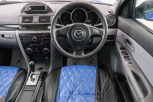 Хетчбэк Mazda Axela 2004 года, 599000 рублей, Красноярск