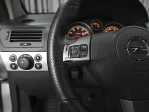 Хетчбэк Opel Astra 2006 года, 385000 рублей, Ставрополь