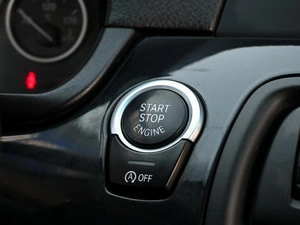 Седан BMW 5 серия 2013 года, 1499000 рублей, Волгоград