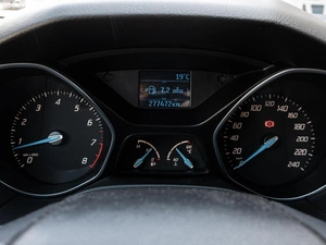 Хетчбэк Ford Focus 2011 года, 790000 рублей, Краснодар
