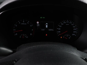 Внедорожник Kia Sportage 2016 года, 1664000 рублей, Красный Пахарь