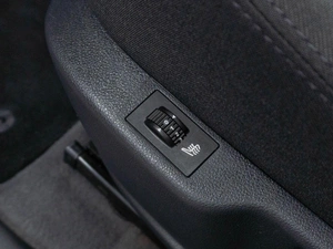 Внедорожник Peugeot 3008 2012 года, 699000 рублей, Тюмень