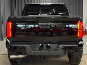 Пикап Toyota Tacoma 2025 года, 8790000 рублей, Павловская Слобода