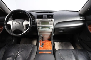 Седан Toyota Camry 2008 года, 999000 рублей, Новосибирск