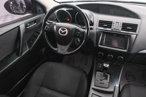 Седан Mazda 3 2012 года, 899000 рублей, Красноярск