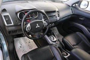 Внедорожник Mitsubishi Outlander 2008 года, 1289000 рублей, Омск