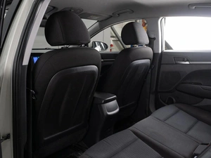 Седан Hyundai Elantra 2018 года, 1249000 рублей, Тюмень