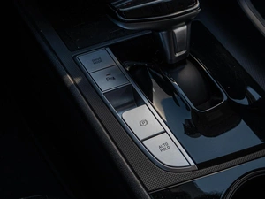 Седан Hyundai Elantra 2023 года, 2150000 рублей, Краснодар