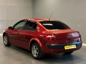 Седан Renault Megane 2005 года, 497000 рублей, Красноярск