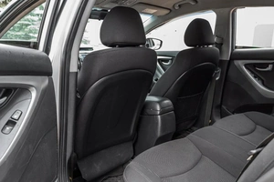 Седан Hyundai Elantra 2015 года, 949000 рублей, Ульяновск