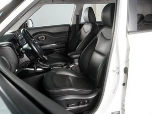 Внедорожник Kia Soul 2017 года, 1888000 рублей, Красный Пахарь
