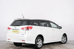 Минивэн Toyota Wish 2010 года, 1249000 рублей, Красноярск