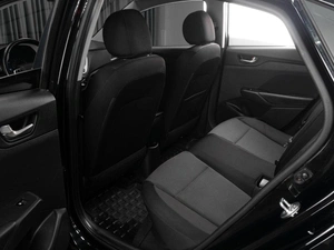 Седан Hyundai Solaris 2017 года, 1359000 рублей, Тюмень