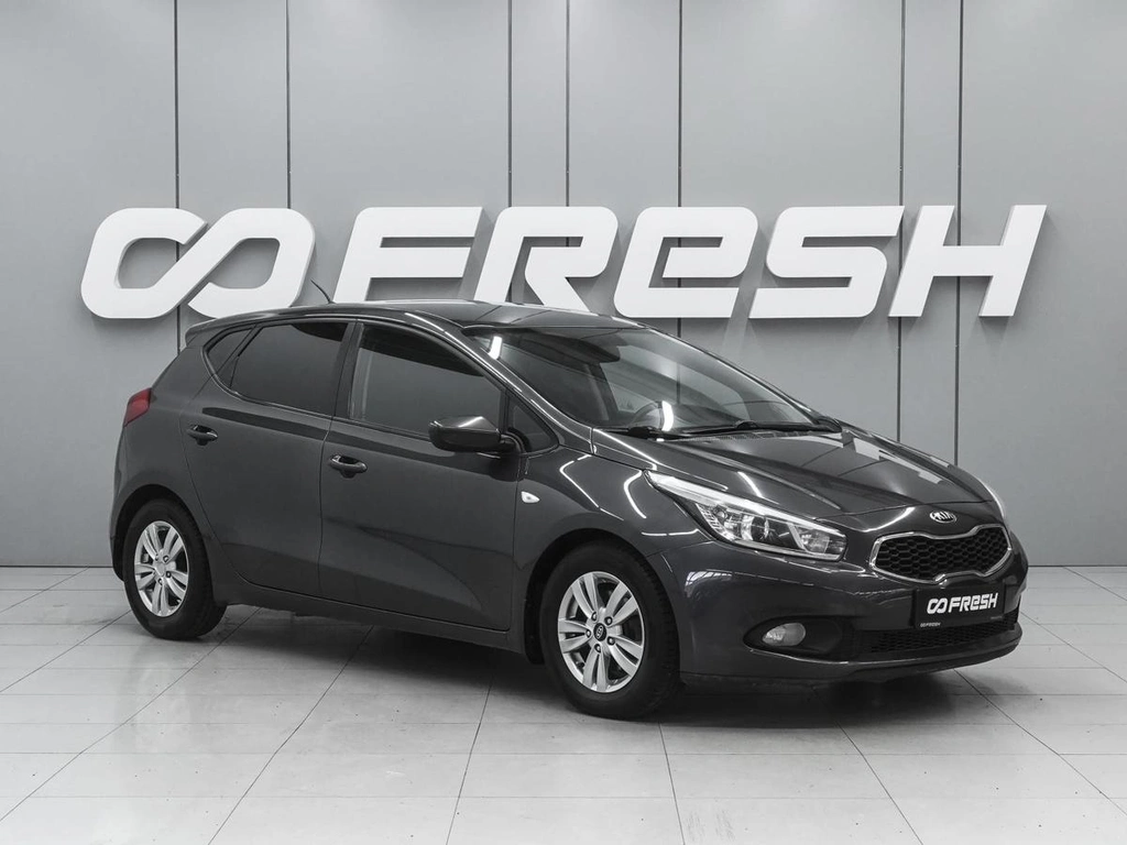 Хетчбэк Kia Ceed 2015 года, 999000 рублей, Ростов-на-Дону