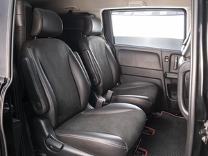 Минивэн Honda Freed 2015 года, 1050000 рублей, Омск