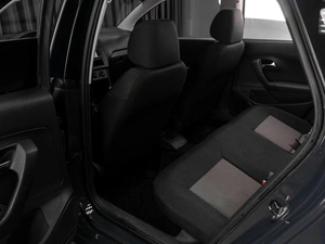 Седан Volkswagen Polo 2010 года, 779000 рублей, Тюмень