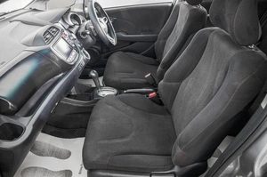 Хетчбэк Honda Fit 2008 года, 699000 рублей, Барнаул