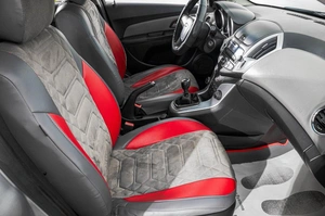Хетчбэк Chevrolet Cruze 2012 года, 759000 рублей, Барнаул