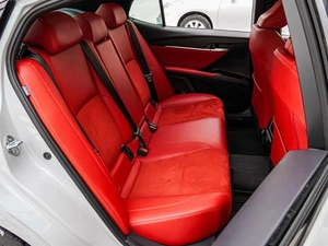 Седан Toyota Camry 2024 года, 3920000 рублей, Краснодар