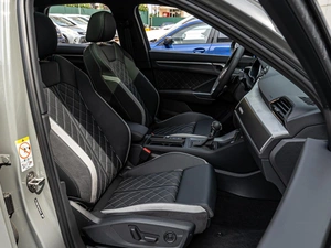 Внедорожник Audi Q3 2025 года, 4800000 рублей, Краснодар