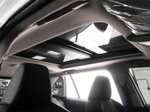 Внедорожник Toyota RAV4 2025 года, 4219000 рублей, Тюмень