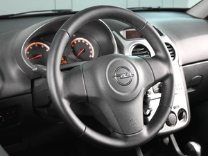 Хетчбэк Opel Corsa 2013 года, 540000 рублей, Аксай