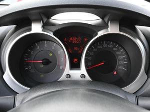 Внедорожник Nissan Juke 2011 года, 999000 рублей, Аксай