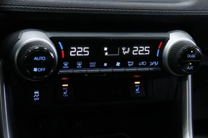 Внедорожник Toyota RAV4 2020 года, 3283000 рублей, Солонцы